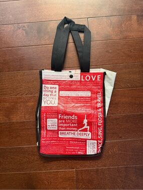Lululemon Reusable Collectible Recycle Bag